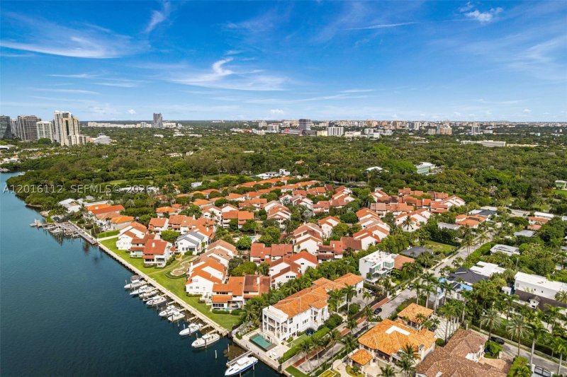 Condo for sale at L Hermitage Coconut Grove 69