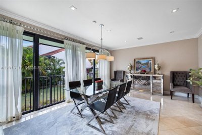 Comprar apartamento no L Hermitage Coconut Grove 69