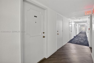 Aluguel de apartamento no Imperial Towers 225