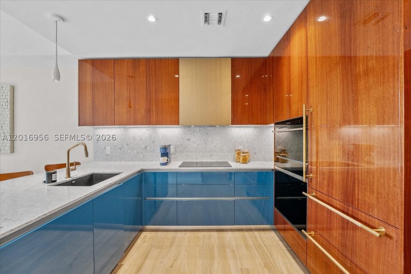 Comprar apartamento en MR. C Residences 315