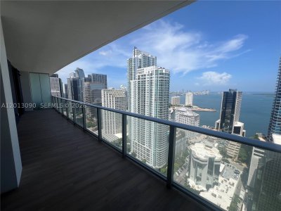 Comprar apartamento no 1010 Brickell 3704
