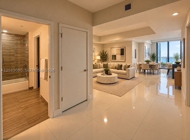 Condo for sale at 1010 Brickell 3704