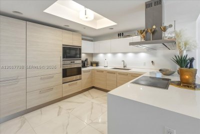 Comprar apartamento en Marina Palms Yacht Club 605
