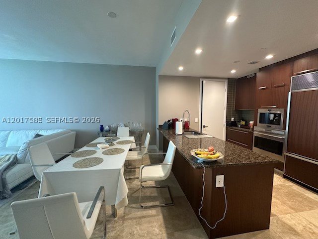 Apartment for rent at Trump Tower Three 2102