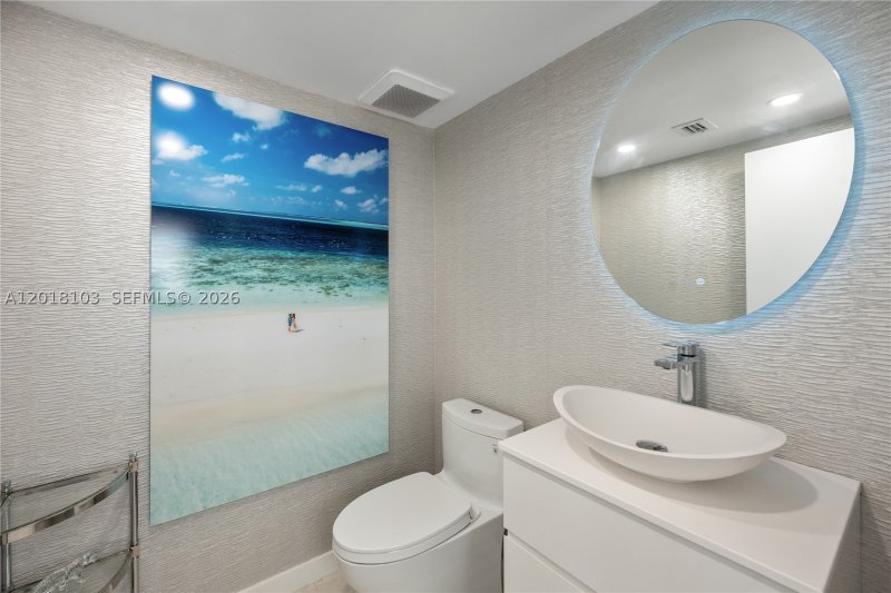 Comprar apartamento en Grove Isles Tower III C410