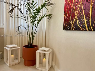 Comprar apartamento en Grove Isles Tower III C410