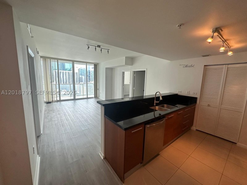 Apartment for rent at Vizcayne Everglades On The Bay 1910