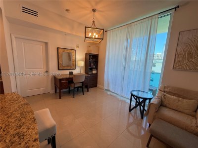 Comprar apartamento en Ocean Marine Yacht Club 312