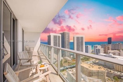 Comprar apartamento en Hyde Beach House R2708