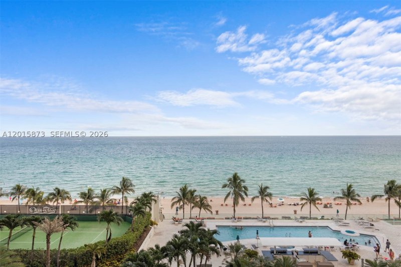 Apartment for rent at Ocean Two 604