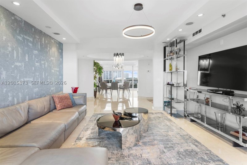 Apartment for rent at Ocean Two 604