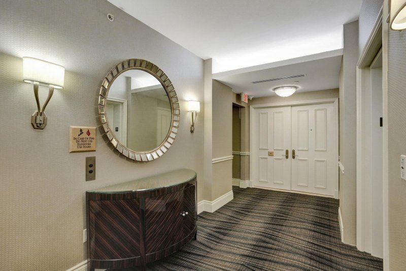 Comprar apartamento en Acqualina Resort & Spa Apt 3103