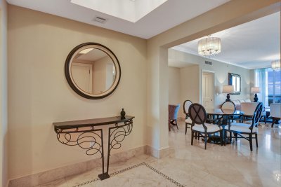 Comprar apartamento no Acqualina Resort & Spa Apt 3103