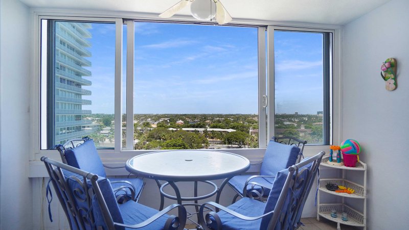 Condo for sale at Ocean Manor 801