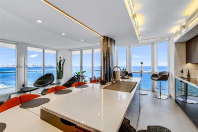 Alquiler de apartamento en Akoya 2301