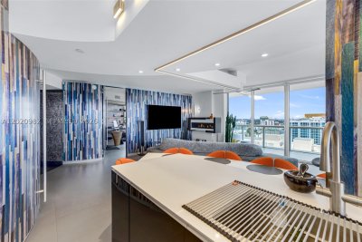 Alquiler de apartamento en Akoya 2301