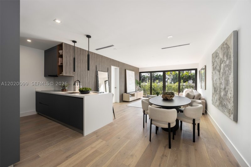Condo for sale at Key Cassa 204B