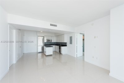 Comprar apartamento en Mint at Riverfront 2812