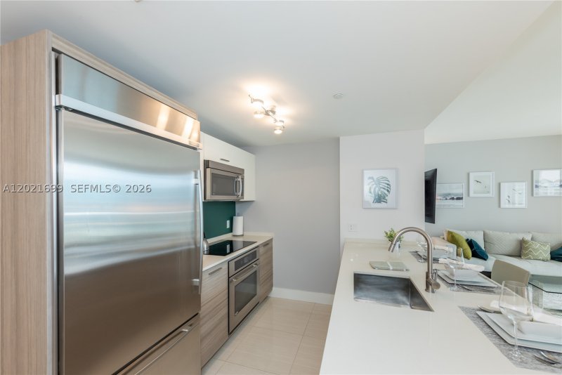 Apartment for rent at Brickell House Condo 2900
