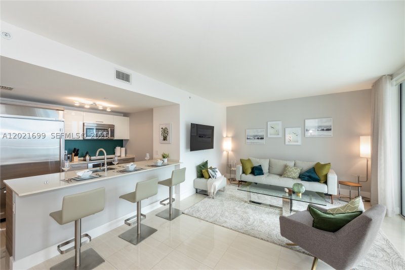 Apartment for rent at Brickell House Condo 2900
