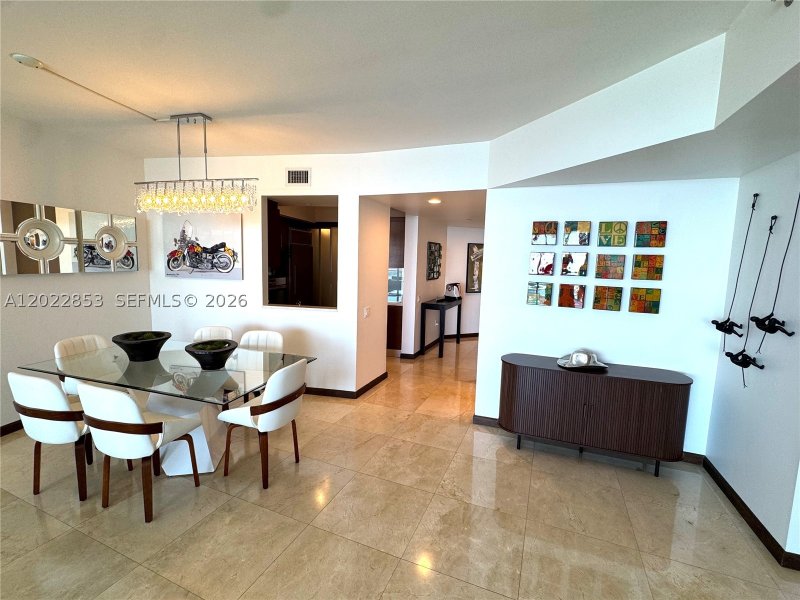 Comprar apartamento en Icon South Beach 3505