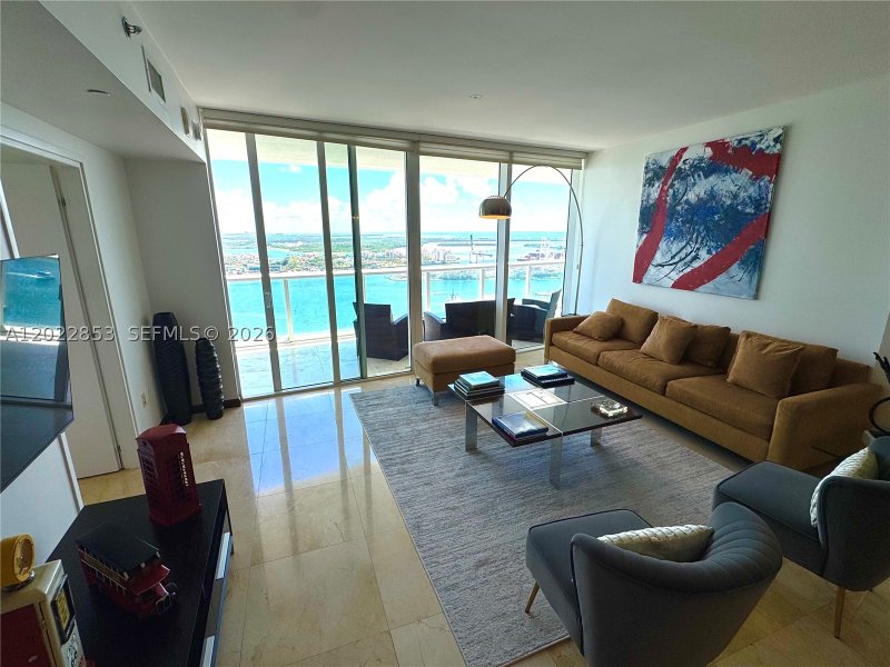 Comprar apartamento en Icon South Beach 3505