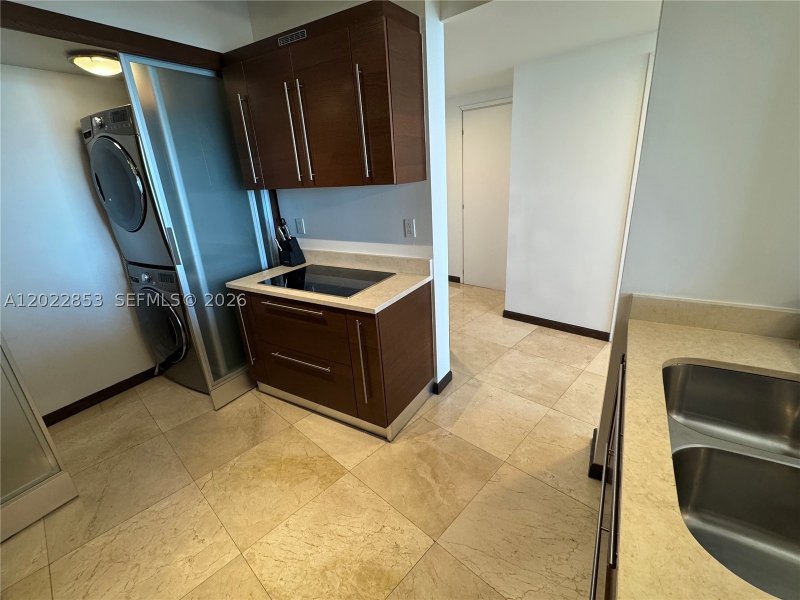 Comprar apartamento en Icon South Beach 3505