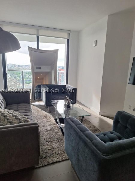 Comprar apartamento no Canvas 1612