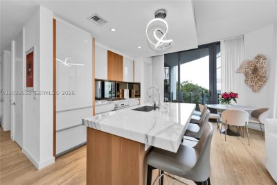 Comprar apartamento en Park Grove Club Residences 705