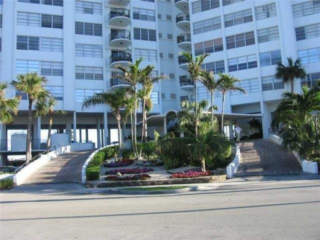 Condo for sale at Majorca Towers 706