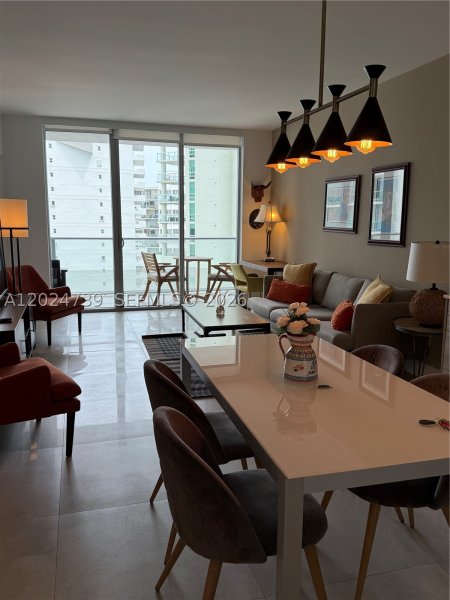 Apartment for rent at Brickell House Condo 1007