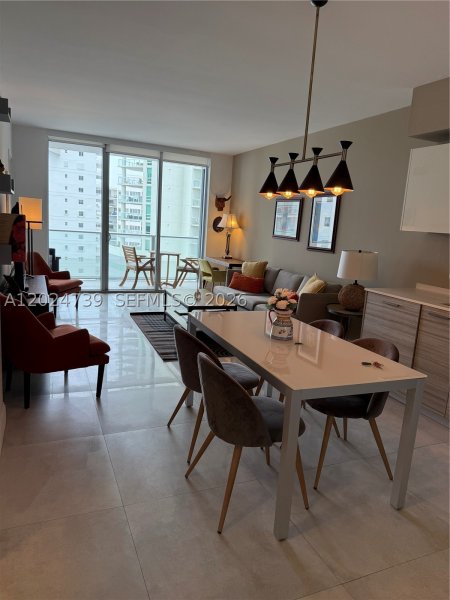 Apartment for rent at Brickell House Condo 1007