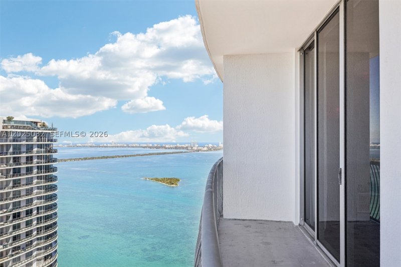 Apartment for rent at Opera Tower 5611