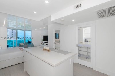 Alquiler de apartamento en Roney Palace 811