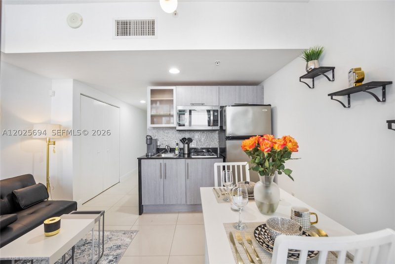 Apartment for rent at Opera Tower 1219
