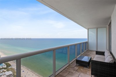 Aluguel de apartamento no Beach Club Two 3310