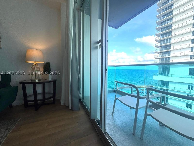Condo for sale at Sian Ocean Residences 15L