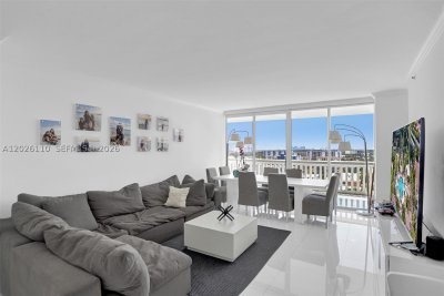 Aluguel de apartamento no 2000 Williams Island 1108