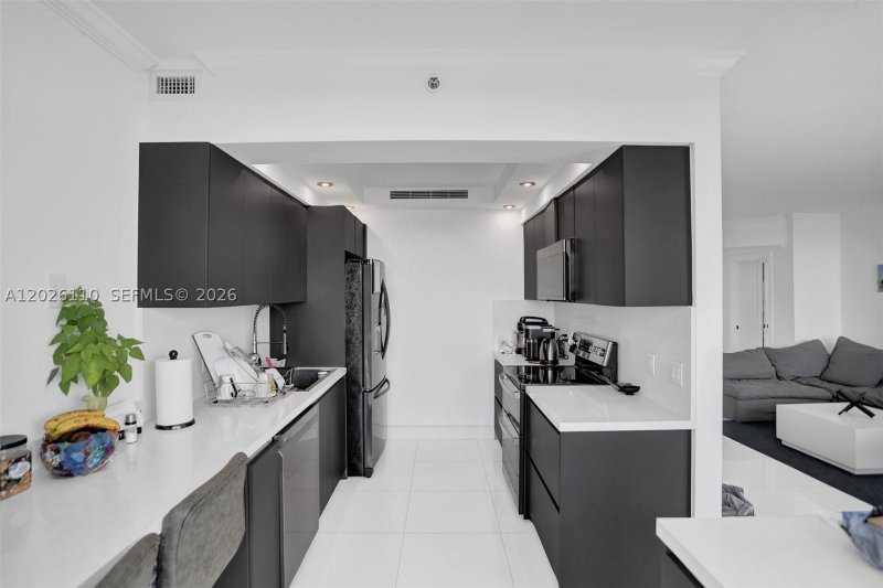 Alquiler de apartamento en 2000 Williams Island 1108