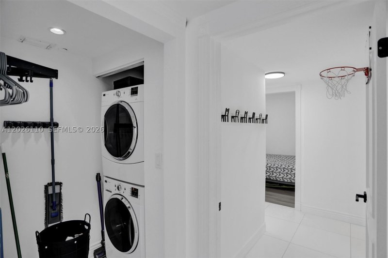 Alquiler de apartamento en 2000 Williams Island 1108
