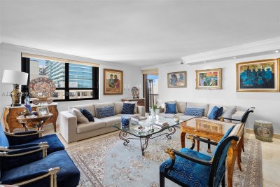 Comprar apartamento no Tiffany Bal Harbour 1505