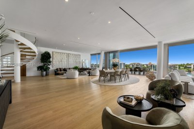 Comprar apartamento en Vita at Grove Isle PH-L05