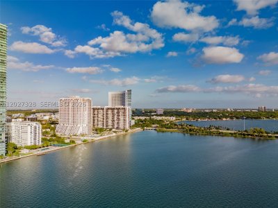 Aluguel de apartamento no Bay Park Towers 1101