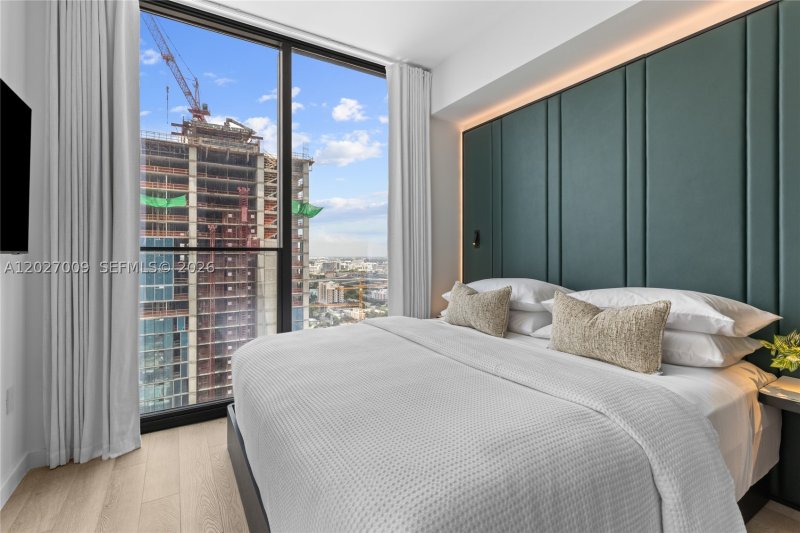 Condo for sale at E11EVEN Hotel & Residences 2910