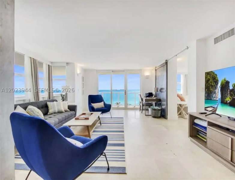 Apartment for rent at Alhambra Place 5B
