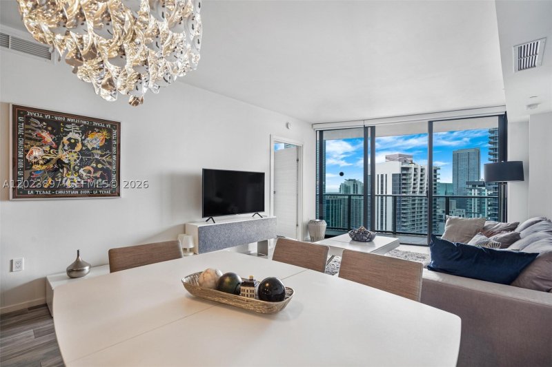 Comprar apartamento en SLS Lux Brickell 4302
