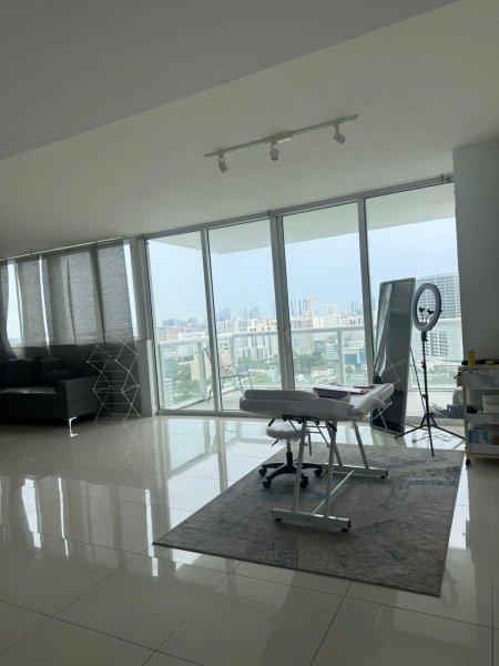 Comprar apartamento en Terrazas 2408