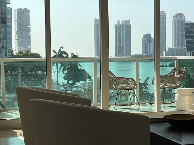 Comprar apartamento en Aventura Marina 409