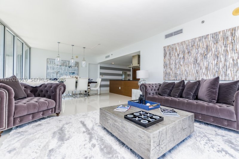 Apartment for rent at Icon Brickell Tower II 4901