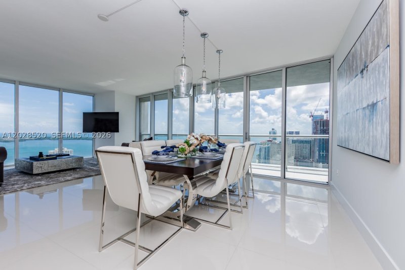 Apartment for rent at Icon Brickell Tower II 4901